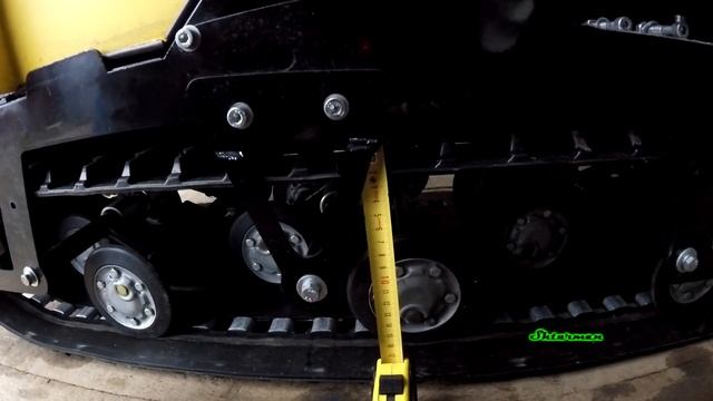 Мотобуксировщик Рыбак. Обзор часть 3. Итоги прошлого сезона. Проверка натяжения гусеницы.