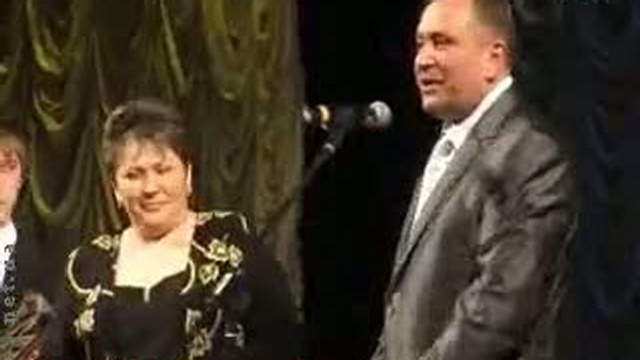 Асфальтоукладчицу Катю наградила мерия! смотреть онлайн