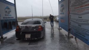 Крайслер 300м на мойке.