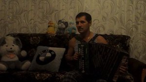 КОРОБОЧКА НА ГАРМОШКЕ