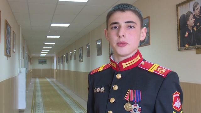 Россия! Отчизна! - читает суворовец Пермского СВУ Дмитрий Кулаков смотреть онлайн