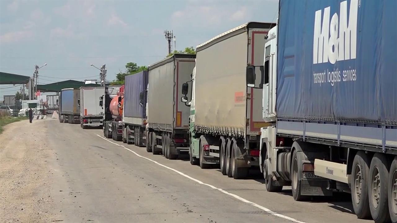В Херсонскую область направлены специалисты, которые оценят повреждения Чонгарского моста
