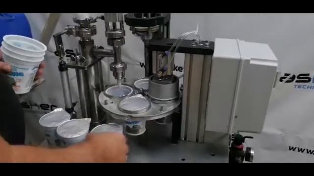 Полувтомат для дозировки и запайки фольгой пластиковых стаканчиков смотреть онлайн
