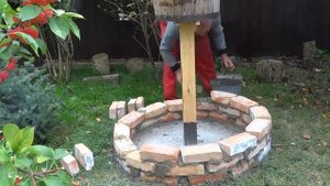 Коптильня холодного копчения из деревянной бочки