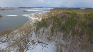 Таяние льда на Минском море весной. Медитативное видео с высоты птичего полета.