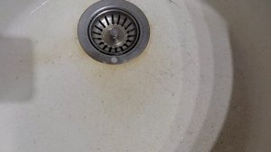 Раковина из искусственного камня, чем отмыть?