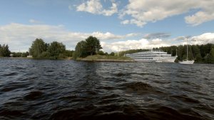 Покатушки на лодке.