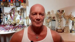 МУЖЧИНЫ БЕЗ ЯИЦ