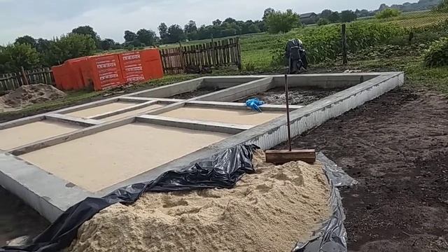 Засыпка песком внутри ленточного фундамента смотреть онлайн