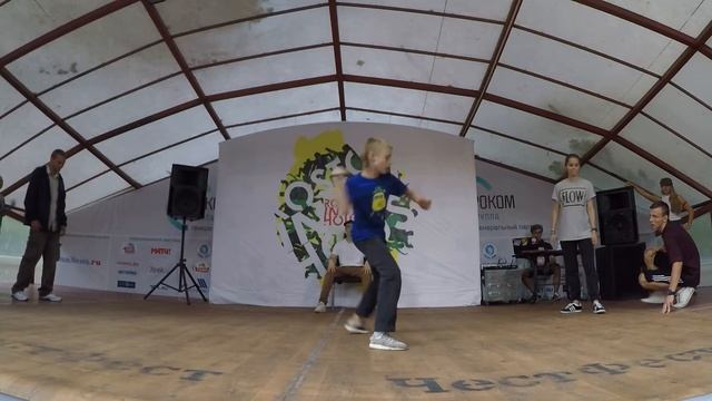 Макс Харламов vs Дашка | HipHop 1\4 | Rostov In Da House смотреть онлайн