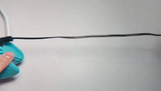 Лампа настольная аккумуляторная на прищепке YJ-5868T (зарядка от 220 В + солнечная батарея) смотреть онлайн