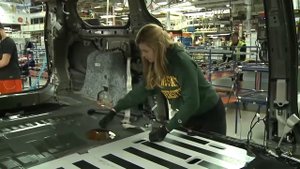 Так собирают Ваш КРАЙСЛЕР ПАЦИФИКА.Assembling your car CHRYSLER PACIFICA