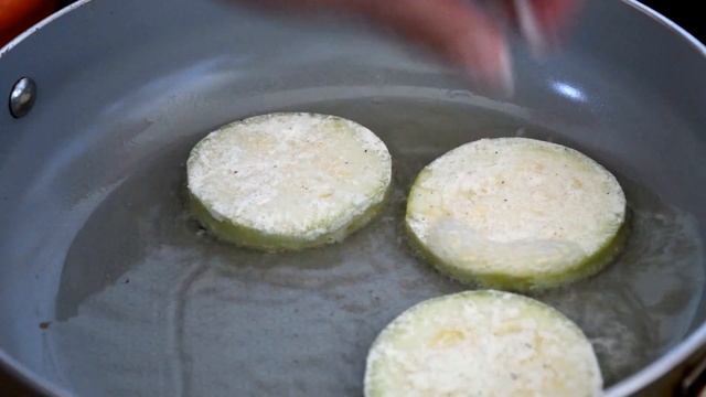 КАБАЧКИ ЖАРЕНЫЕ С ПОМИДОРАМИ-ЗАКУСКА ИЗ КАБАЧКОВ
