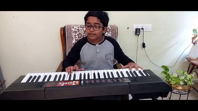 Papa Kehte Hain Bada Naam Karega. Song cover in keyboard # Episode 9. Enjoy смотреть онлайн
