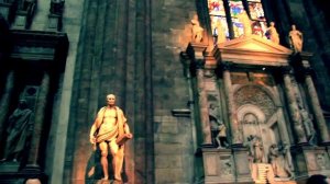 A Walk Around The Cathedral of Milan / Duomo di Milano