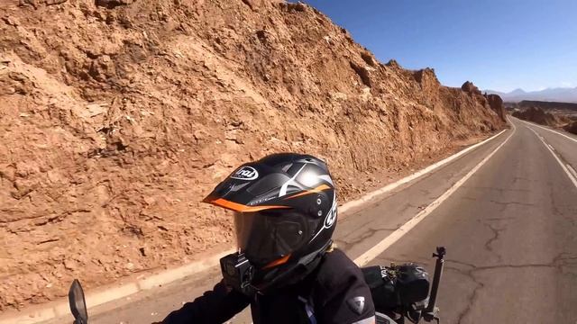 [S2 - Eps. 55] I'm FLOATING!! in Laguna Baltinache, Chile смотреть онлайн