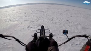 Красивый зимний бреющий полёт на паралёте Тортилла-2 и параплане Zorro-2+ от ParAAvis