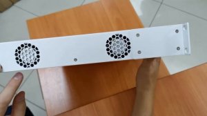 ОНЛАЙН ТРЕЙД.РУ — Маршрутизатор MikroTik 24 SFP+ CRS328-24P-4S+RM