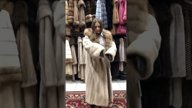 Шикарная шуба Греция! Паламино Читайте описание ниже ⬇️ смотреть онлайн