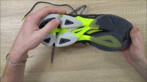 Mizuno Wave Lightning Z6. Подробный обзор на волейбольные кроссовки.