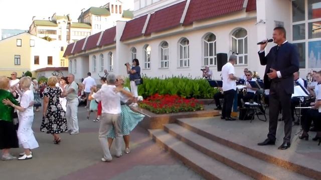 Первый ТАНЕЦ Весны!