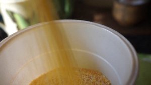 КАК ПОЙМАТЬ КРУПНУЮ РЫБУ . ПРИКОРМКА ДЛЯ ТЕЧЕНИЯ .