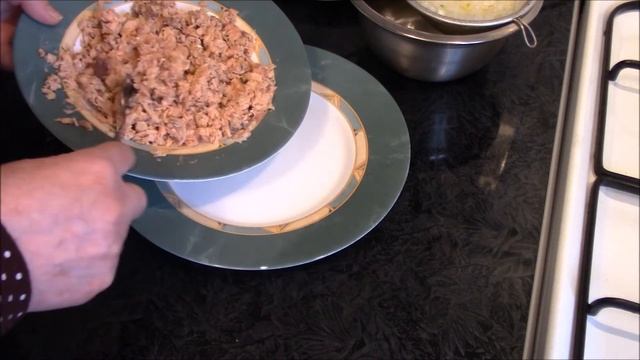 Самый вкусный и востребованный Салат МИМОЗА. Мимоза рецепт классический. смотреть онлайн