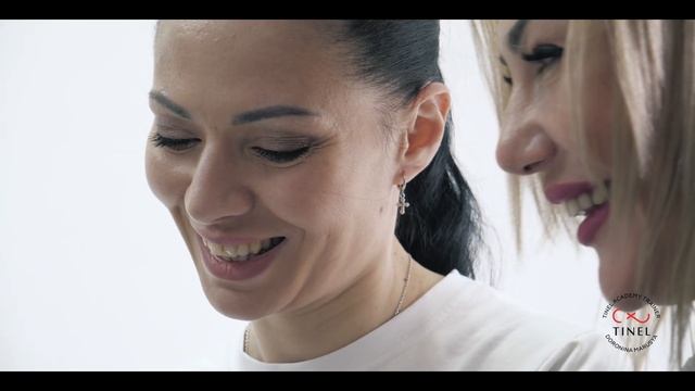 Рекламный ролик для Школы перманентного макияжа "Художник по лицам" смотреть онлайн