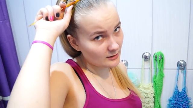 СУПЕР КЛЕЙ В ВОЛОСЫ ПРАНК НАД ДЕВУШКОЙ! ПОЛНАЯ ЖЕСТЬ! КЛЕЙ В ГЕЛЬ ДЛЯ УКЛАДКИ! ОЧЕНЬ БОЛЬНО (БпС)