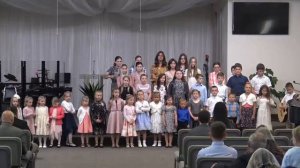 Больше всех я люблю мамочку мою