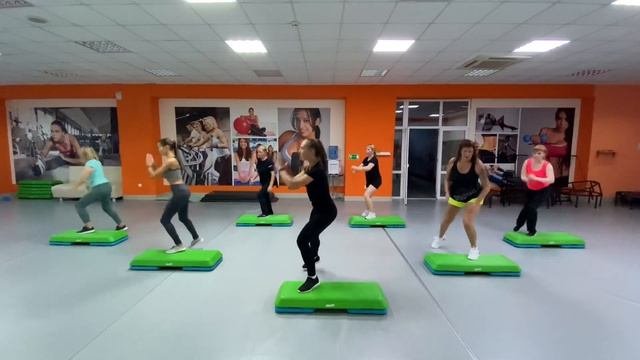 Степ-аэробика 1 уровень