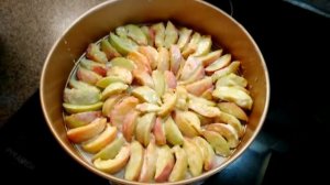 БИСКВИТ С ПЕРСИКАМИ