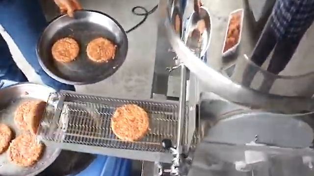 Котлетный автомат (машина формирования котлет)
