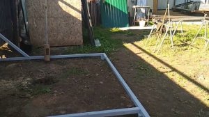 Хоз.постройка из профнастила и проф.трубы. Начало.