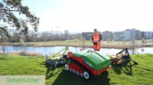 Аккумуляторная косилка для работы на склонах Agria 9700e
