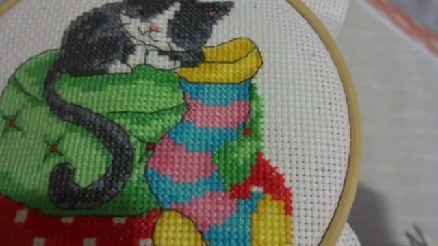 Вышивка для начинающих БЭКСТИЧ шов назад иглу смотреть онлайн