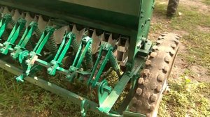 Самодельная сеялка к мотоблоку