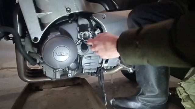 ремонт рабочего цилиндра сцепления Yamaha fjr 1300