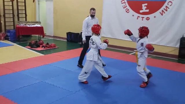 Тхэквондо девочки 7-8 лет финал. Мурманск смотреть онлайн