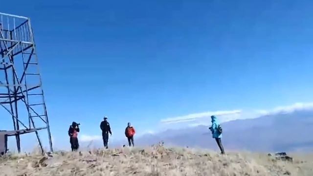Լեռներ հայրենի-Արայի լեռ