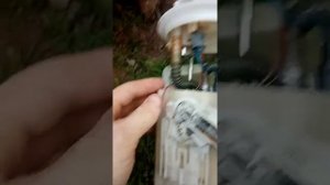 Замена топливного фильтра и сетки бензонасоса на калине