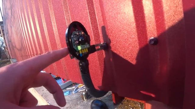 Устанавливаем инфракрасный датчик DIYSECUR на ворота часть 3 смотреть онлайн