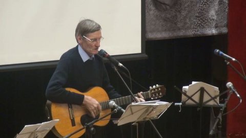 Фрагмент Презентации - концерта книги Ю.Кукина Часть 2