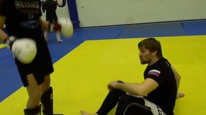 Виталий Минаков "Защита и атака из положения лежа против стоящего противника"