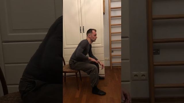 Разминка на стуле Часть 2 смотреть онлайн