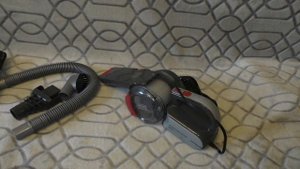 Автомобильный пылесос Black+Decker PV1200AV