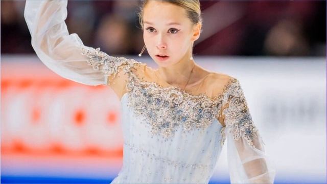 Трусова выиграла короткую программу Skate America!Дарья Усачёва на втором!Ксения Синицына на третье смотреть онлайн