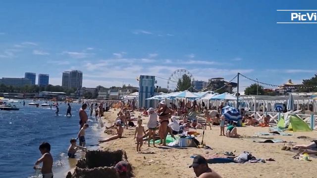 Погода в Анапе сегодня. Грязная Анапа. Центральный пляж. Чёрное море. Отдых в Анапе 2024 сезон
