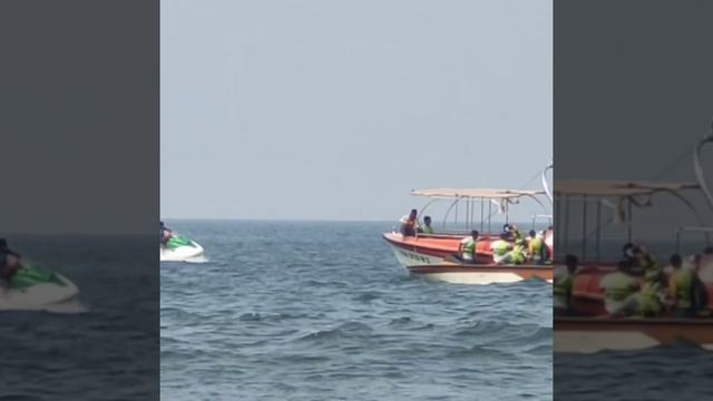 Jonny Bastro - Rocking with Jetski смотреть онлайн