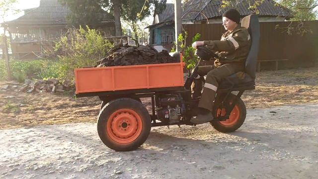 Трёх колёсный мини Думпер ( мототачка) смотреть онлайн